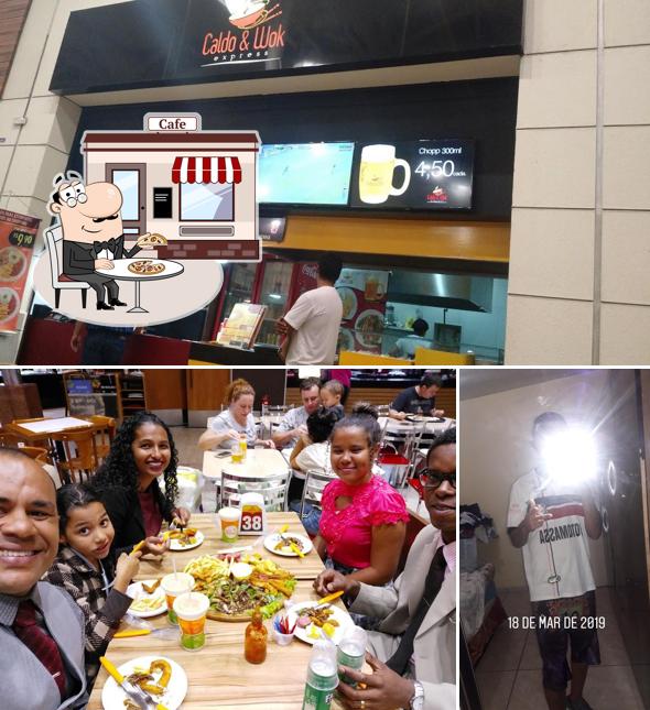 O exterior do Caldo & Wok