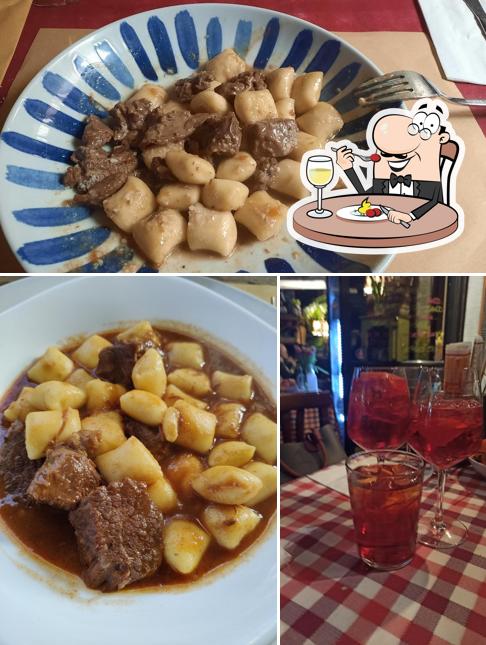 Cibo al Buffet Iera Ora