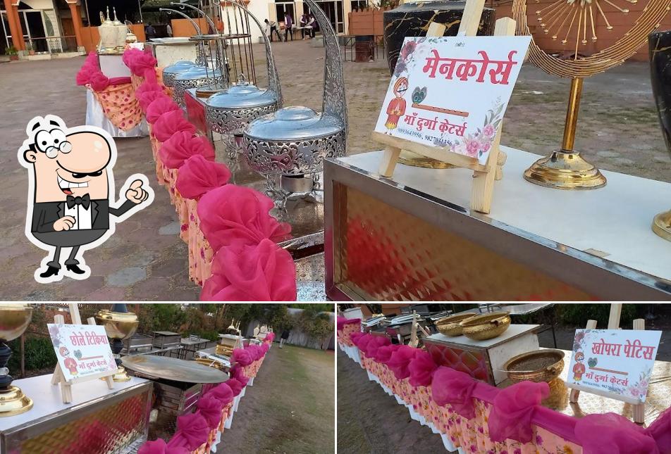 The image of interior and food at Taari Seth Ka Dhaba