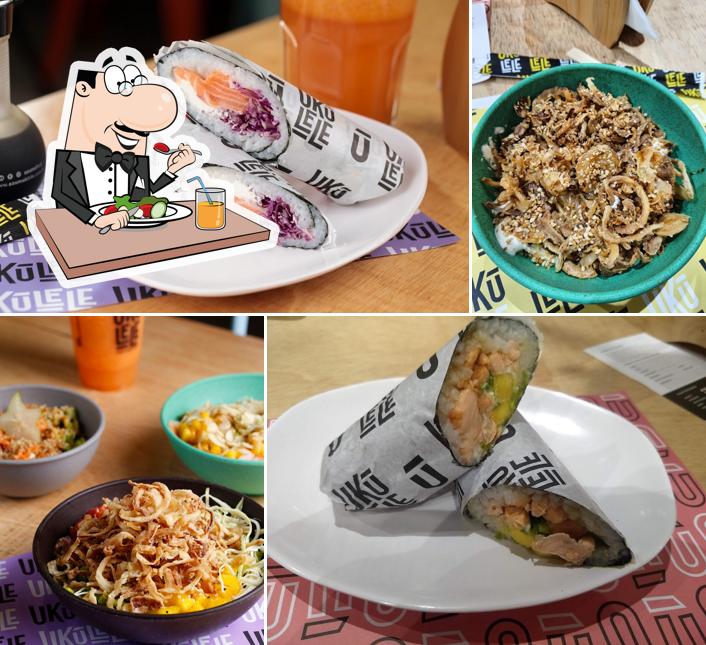 Platos en Ukulele Pokes & Açaí