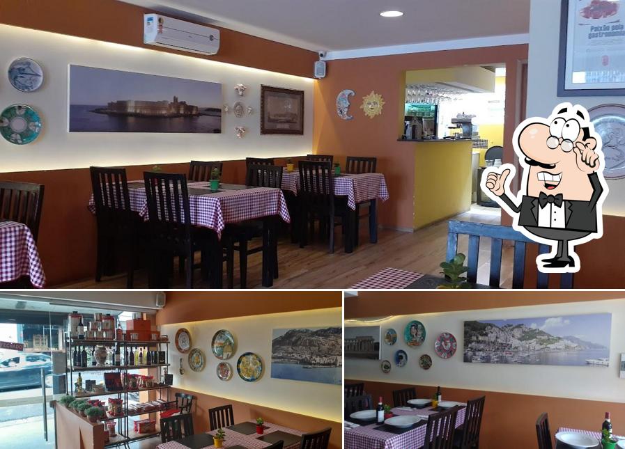 Veja imagens do interior do Cantina Do Italiano