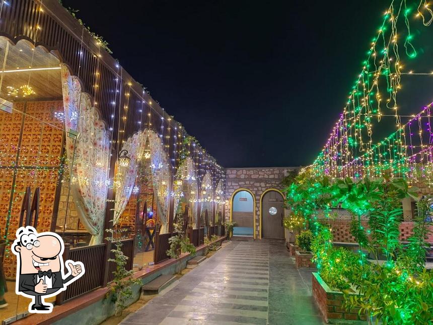 See the picture of The Lalit Cafe & Restaurant, Balotra