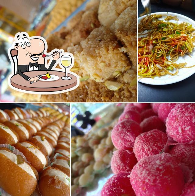 Food at Vardaan Sweets and Fast food