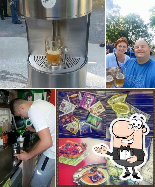 Guarda la foto di Coffee BAKH bar