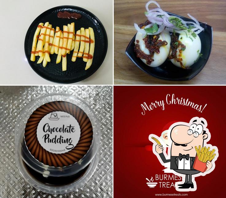 Taste finger chips at Burmese Treats, Saravanampatty