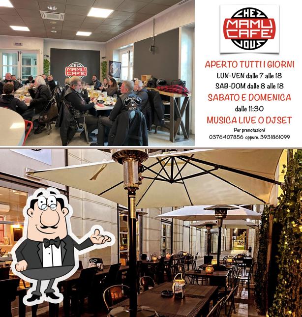 Siediti a un tavolo di Mamu Café Chez Vous