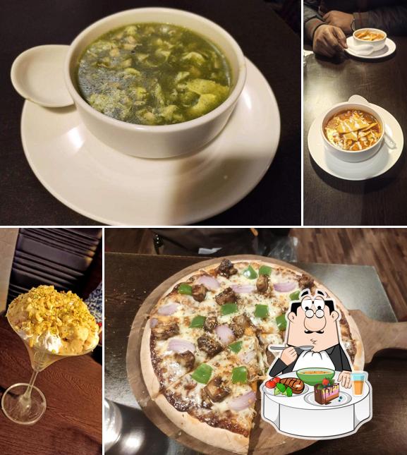 Hot and sour soup at Dips & Toppings