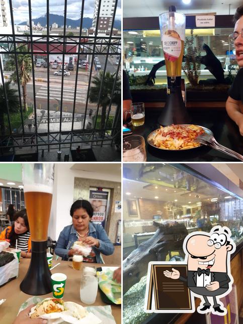 O exterior do Restaurante Casa Açoriana