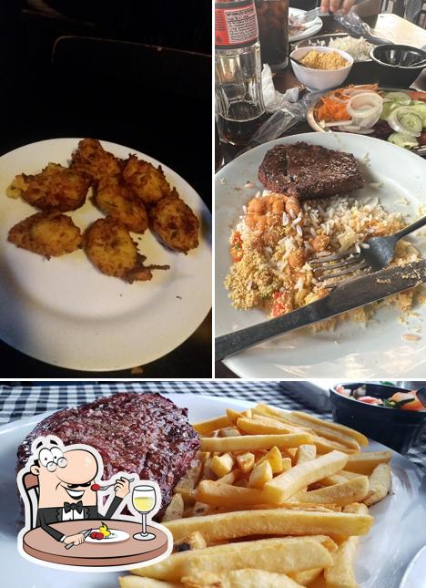 Comida em Bar do Edu