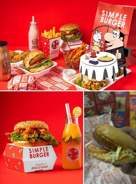 Hamburger at Simple Burger