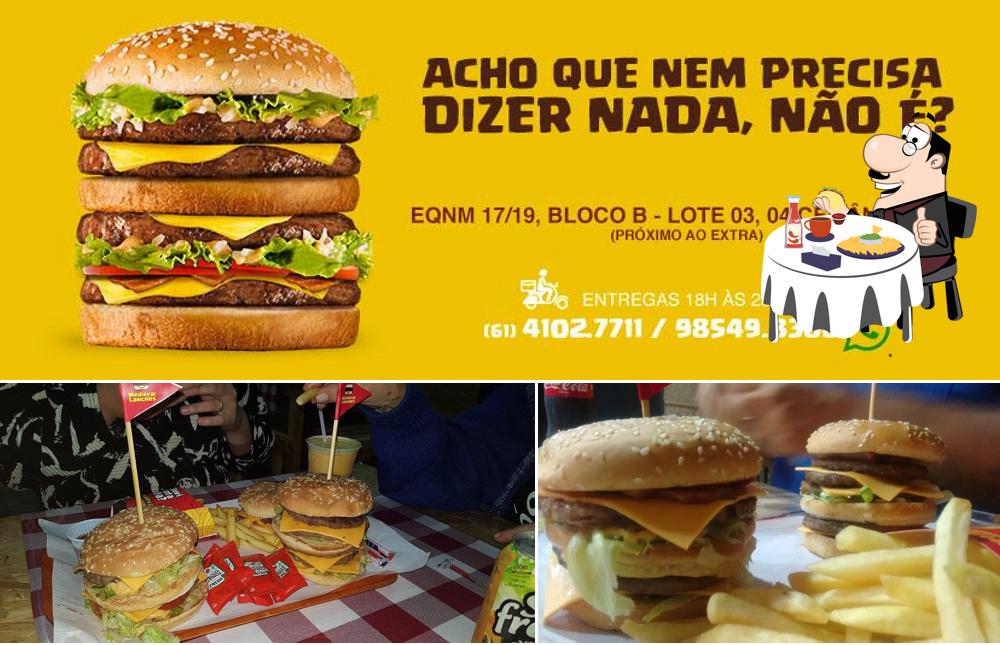Peça um dos hambúrgueres disponíveis no Medivas Burguer