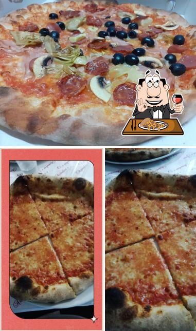 Scegli una pizza a Black Cat