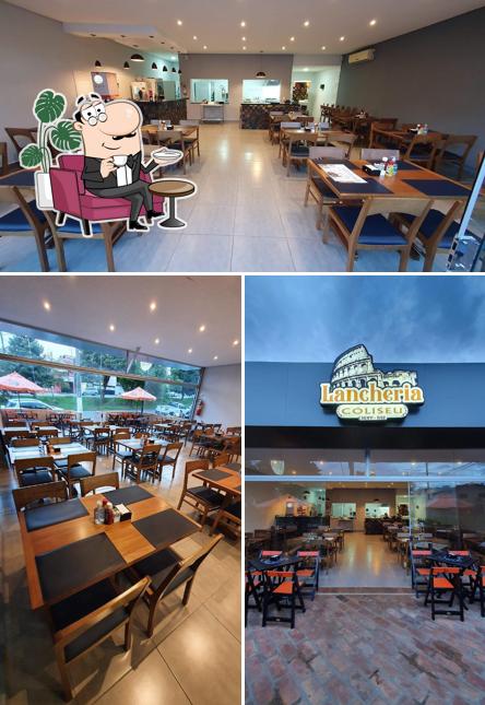 O interior do Texano Lanches Burgers