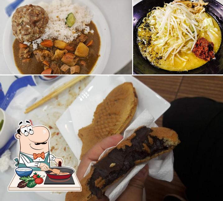 Curry de frango em Umami Deli - Comida Oriental