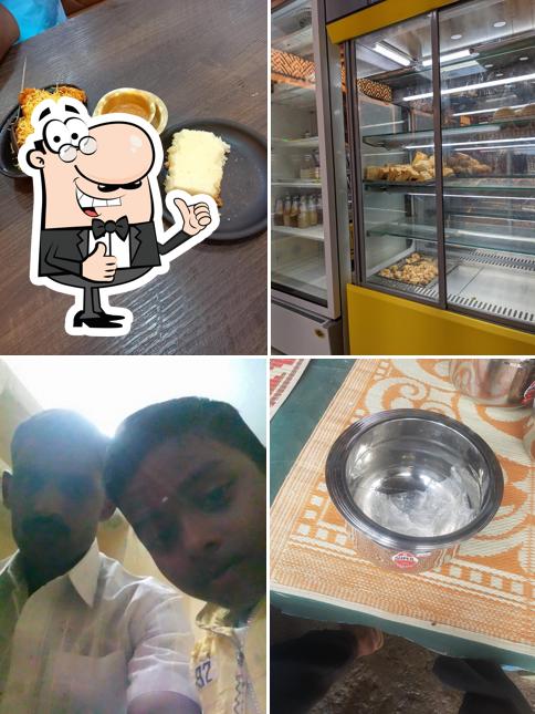 Here's a picture of A1 Divya Sweets And Bakery A1 திவ்யா இனிப்பகம்
