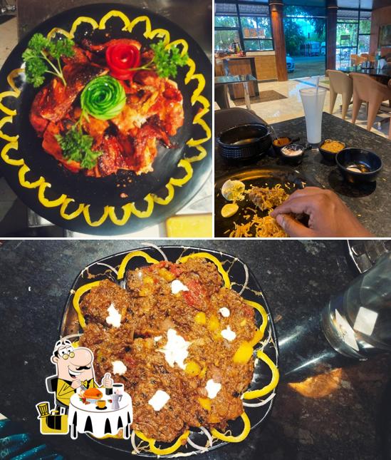 Meals at TOPI VAPPA BIRIYANI KARAIKUDI