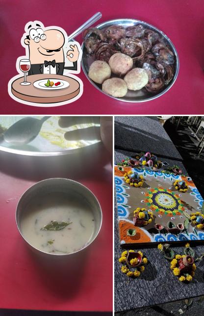 Food at Hotel Kathiyawadi jamnagarwala