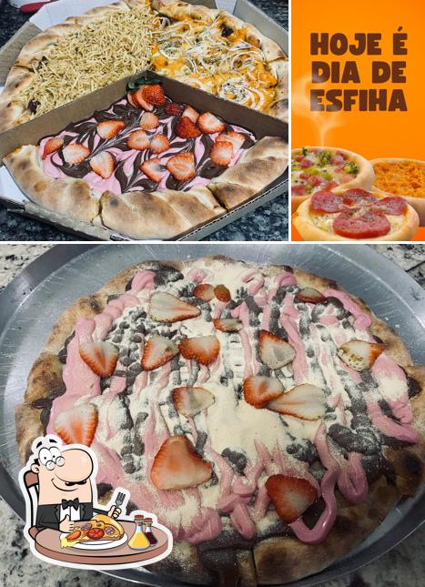 No Barticos Pizzaria, você pode desfrutar de pizza