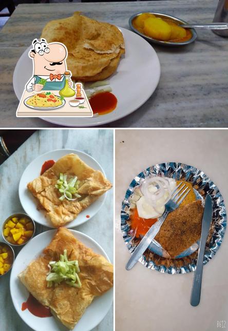 Food at Banerjee Cabin