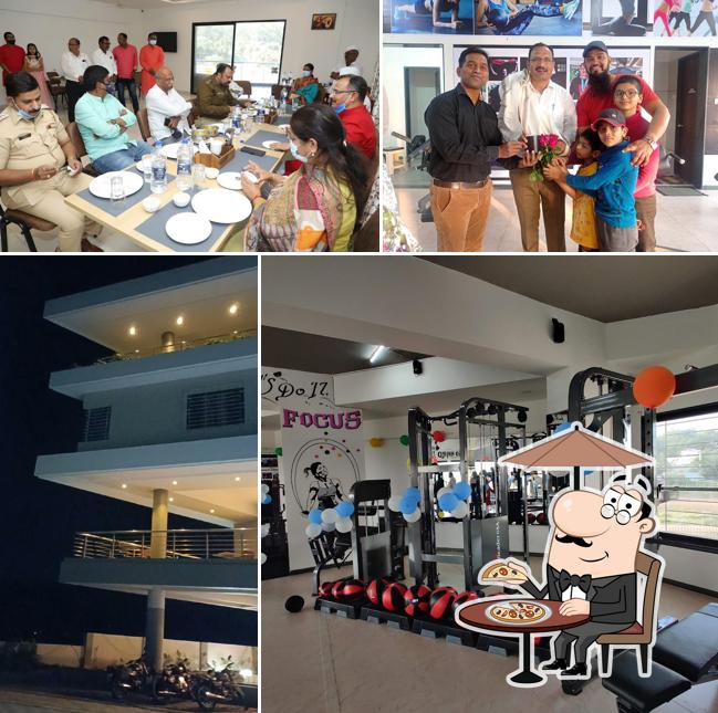 Check out how Siddhivinayak Health Club and Fitness Centre looks outside