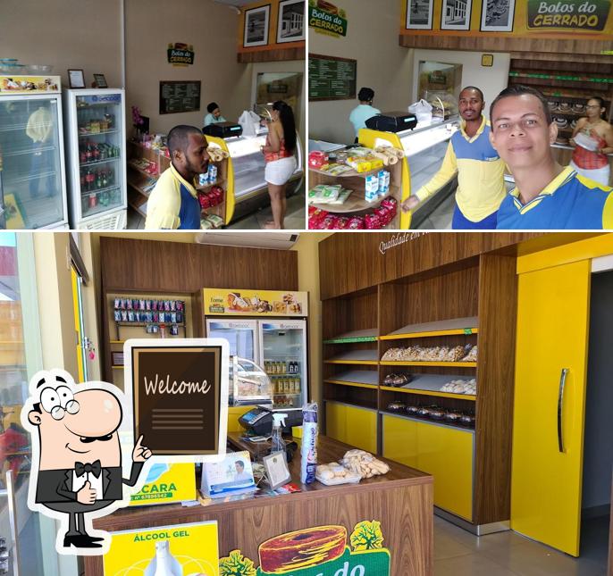 Look at the photo of Bolo Do Cerrado