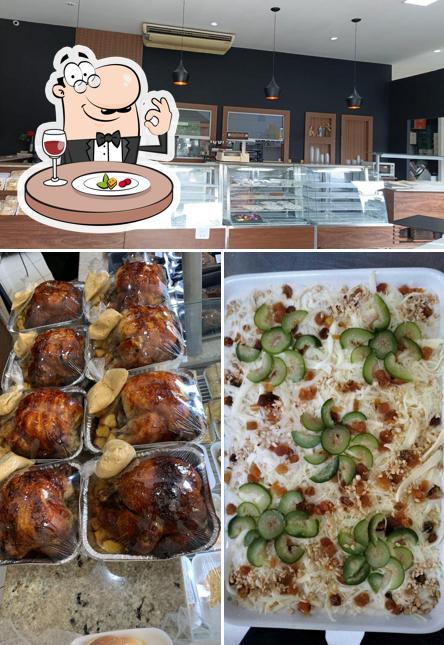 Entre diversos coisas, comida e interior podem ser encontrados a Casa de Massas Romana