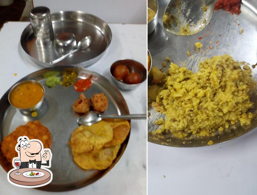 Food at Shree Mahalakshmi Bhojnalaya