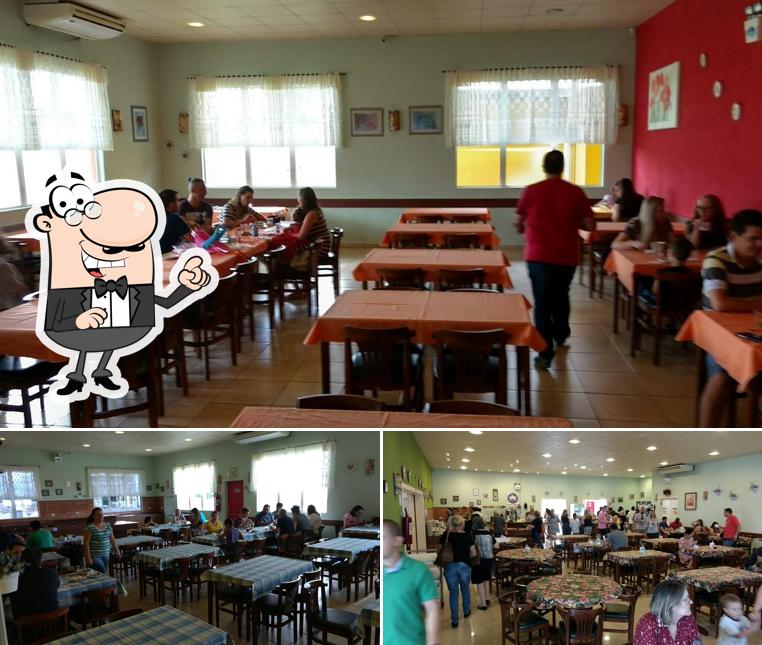 Veja imagens do interior do Vanille Café Colonial