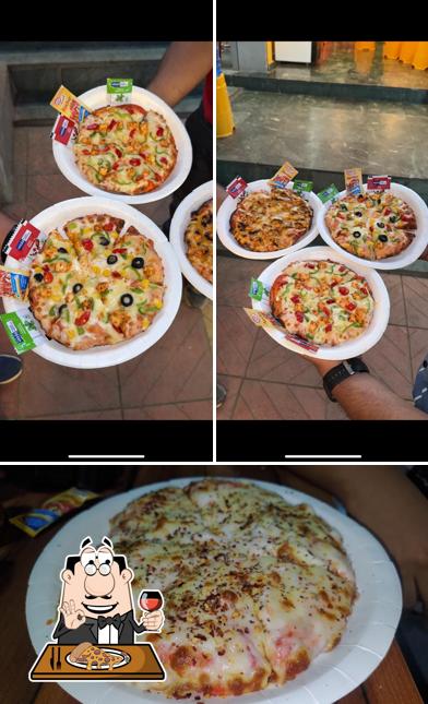 Get various variants of pizza