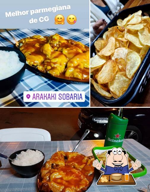 Platos en Sobaria Arakaki