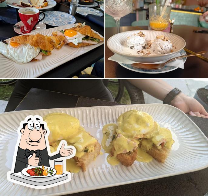 Uova alla benedict al Brunch & Caffe