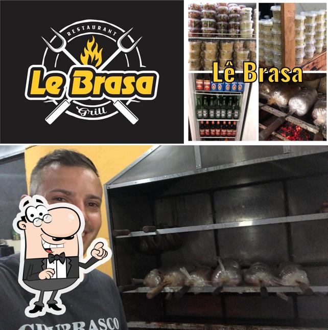 O interior do Lê Brasa