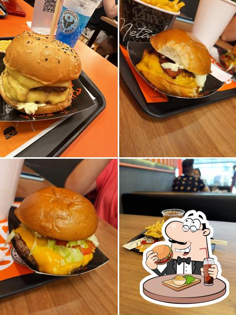 Peça um hambúrguer no Bom Beef Burgers Tatuapé