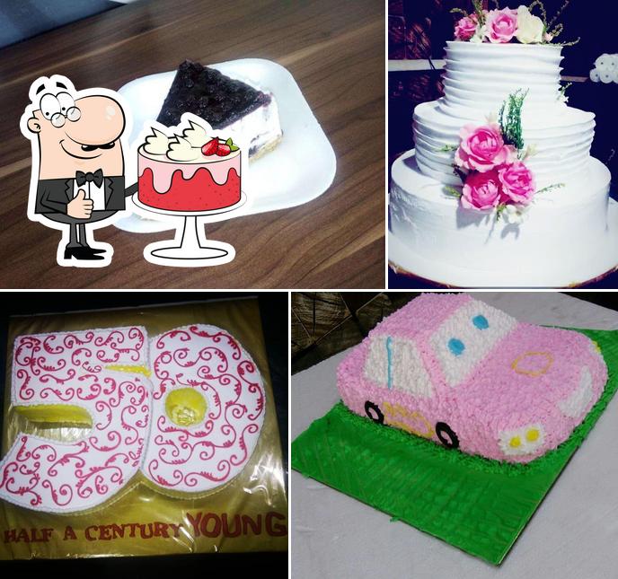 Here's a pic of king of cakes indore