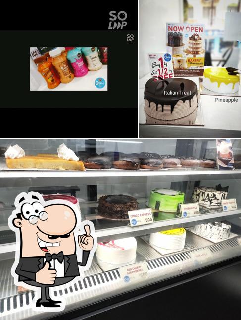 Here's an image of CAKE LAKE @ MANOJ STUDIOS