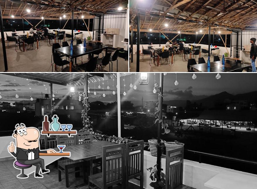 Check out how Inba's Kitchen looks inside