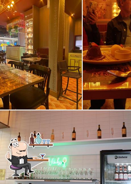 O interior do Paris 6 Cotia The Square