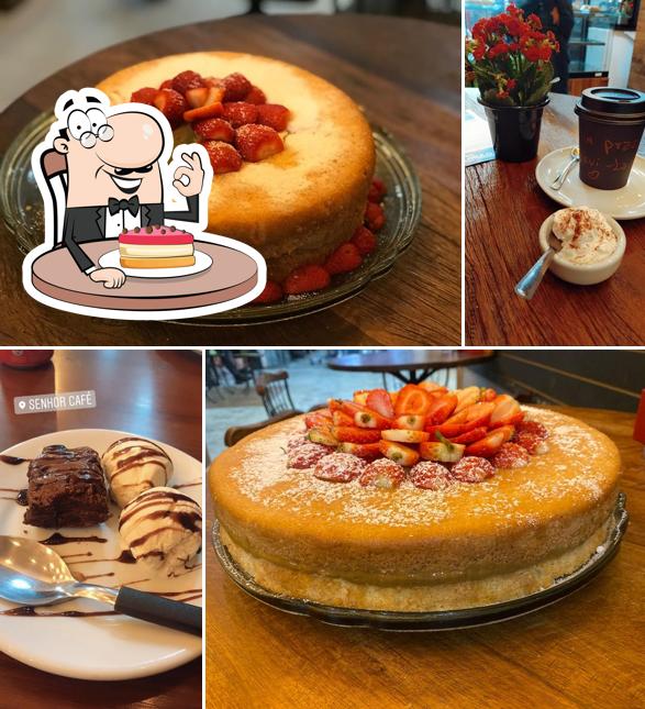 Bolo de queijo em Cafeteria Senhor Café