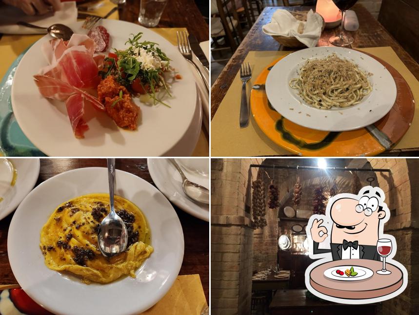 Cibo al Ristorante La Cantina Di Spello