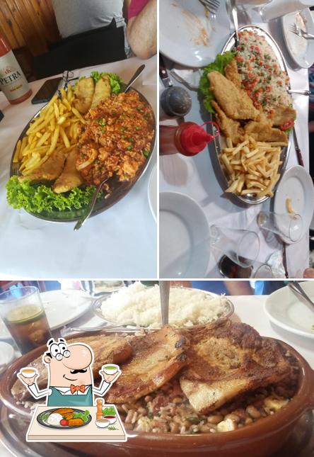 Comida em Paiol Goiano