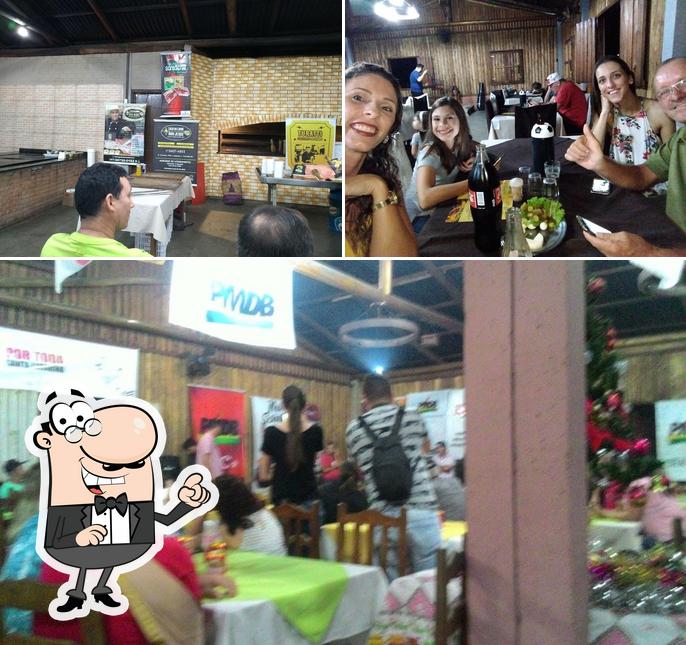 Veja imagens do interior do Restaurante e Churrascaria Piquete