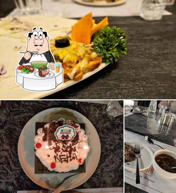 Hot and sour soup at The Fountain - Banquet Hall, Party Lawn & Pool Side Restaurant Ahmedabad