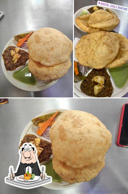 Food at Nagpals chole bhature malvya nagar