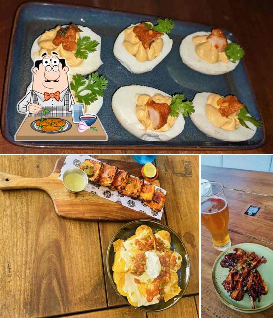 Chicken wings at Zero40 Brewing