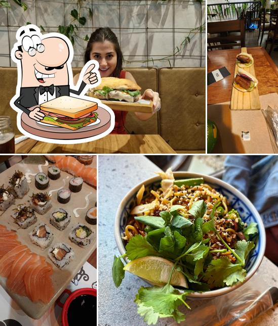 Sanduíches de queijo grelhado em Som Tam Cozinha Asiática