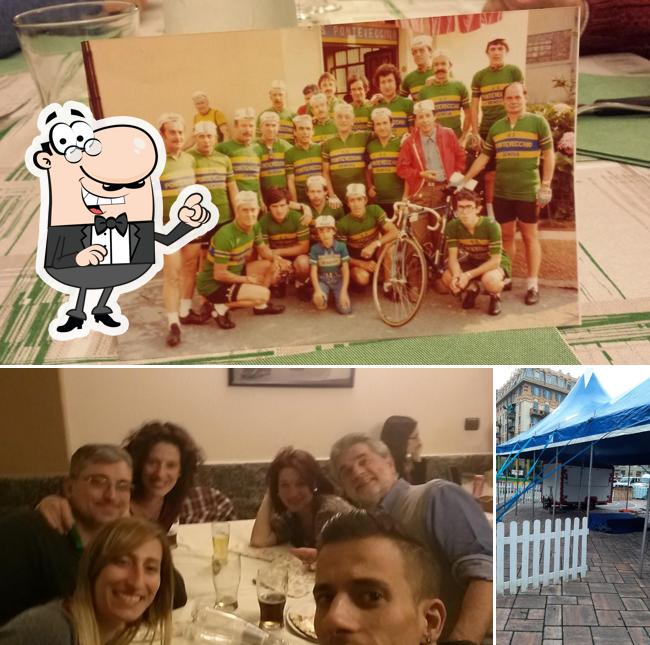 Siediti a un tavolo di La Cigale