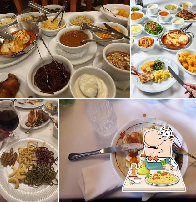 Comida em Restaurante Italiano Max's Ristorante