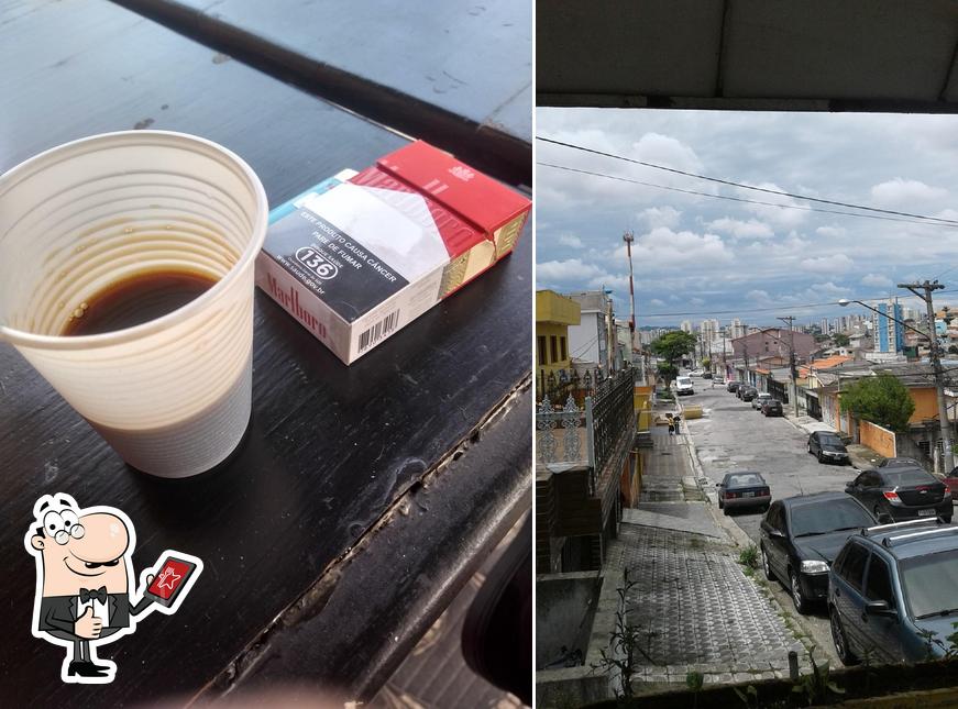 See this picture of Jabá Bar's