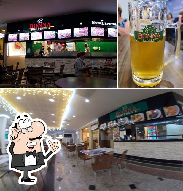 Entre diversos coisas, interior e cerveja podem ser encontrados no Bonna Panquecas Atlântico Shopping