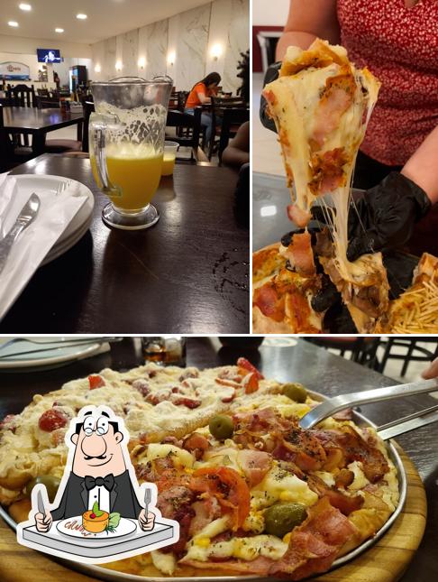 Comida em Pizzaria Trem Bão